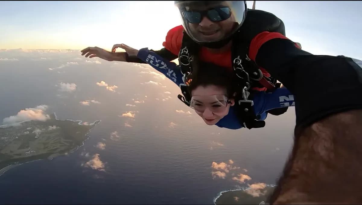 Skydive Guam 3