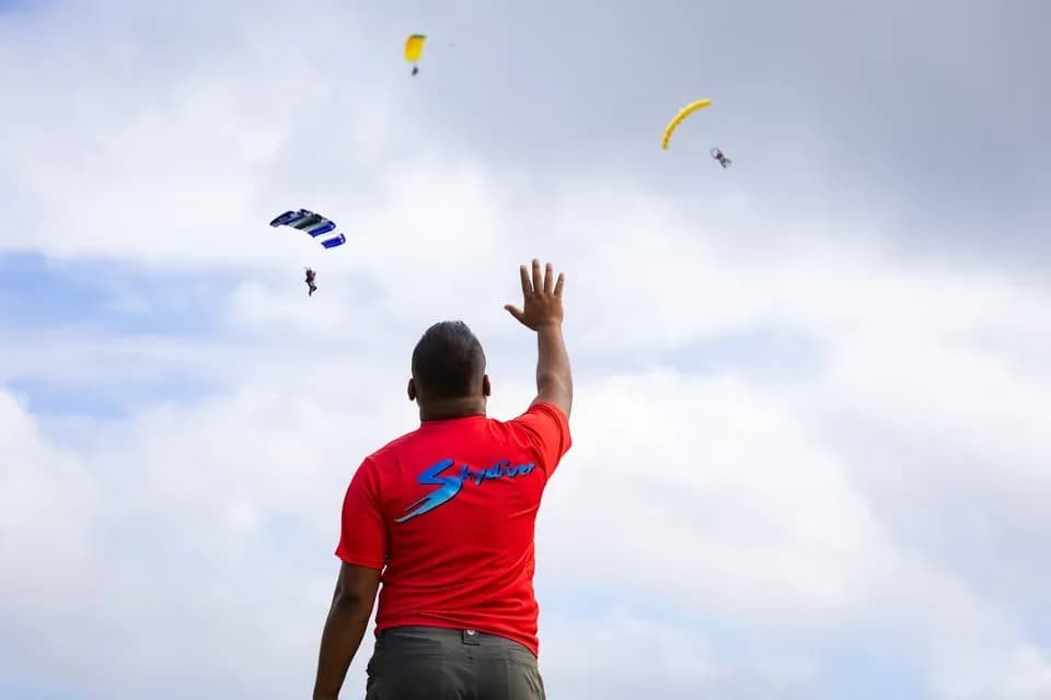 Skydive Guam 4