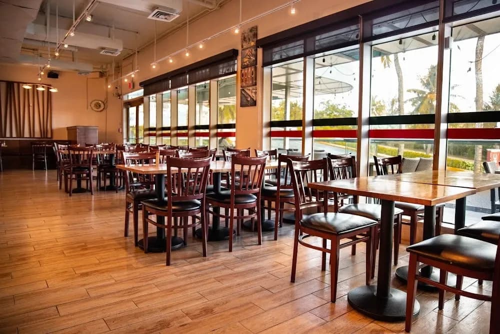 Capricciosa Pacific Place 4