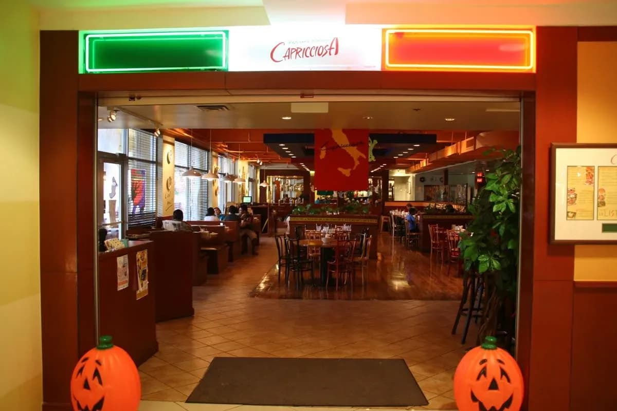 Capricciosa Agana Shopping Center 3