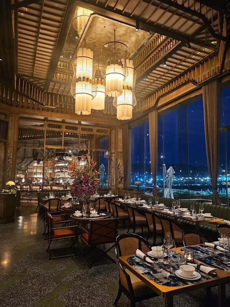 Mott 32 Cebu - NUSTAR 4