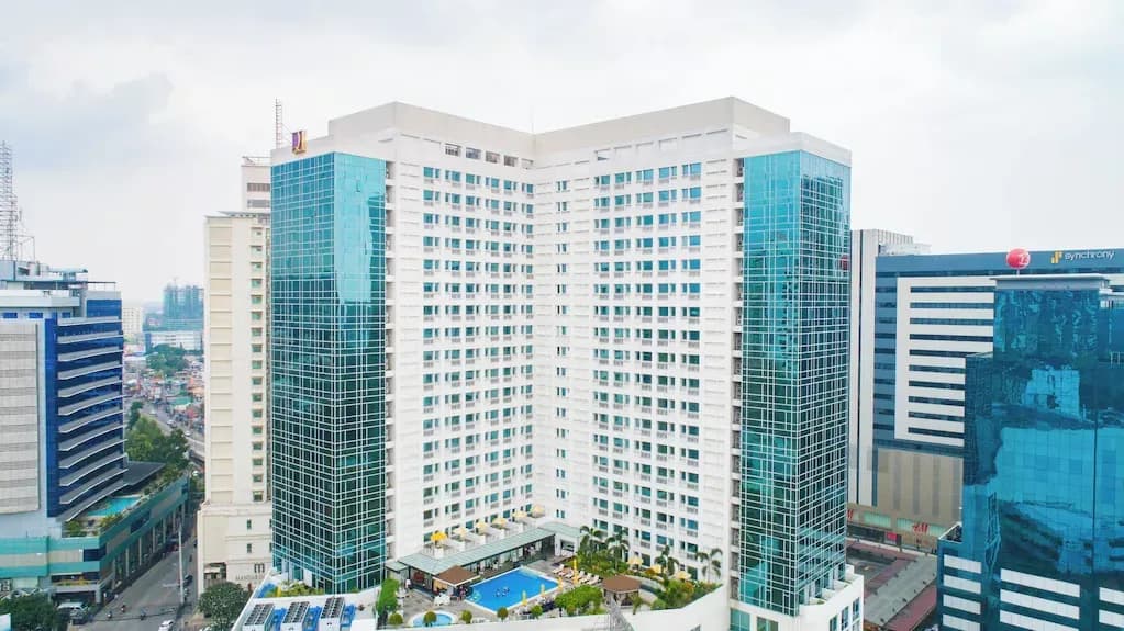 Quest Hotel & Conference Center Cebu 2