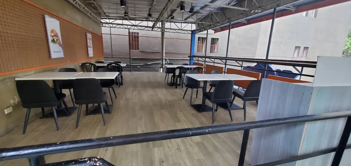 The Burger Joint (12 Queen's Rd) 4