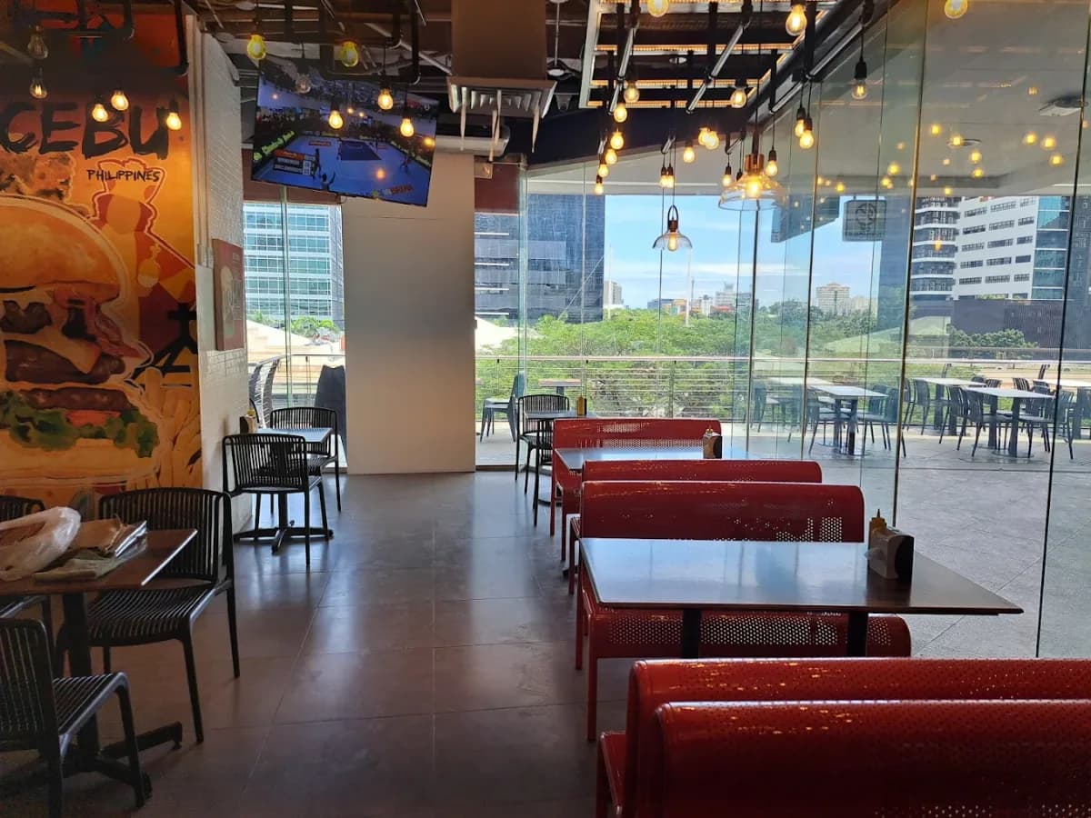 Zark's Burgers (Ayala Center) 4