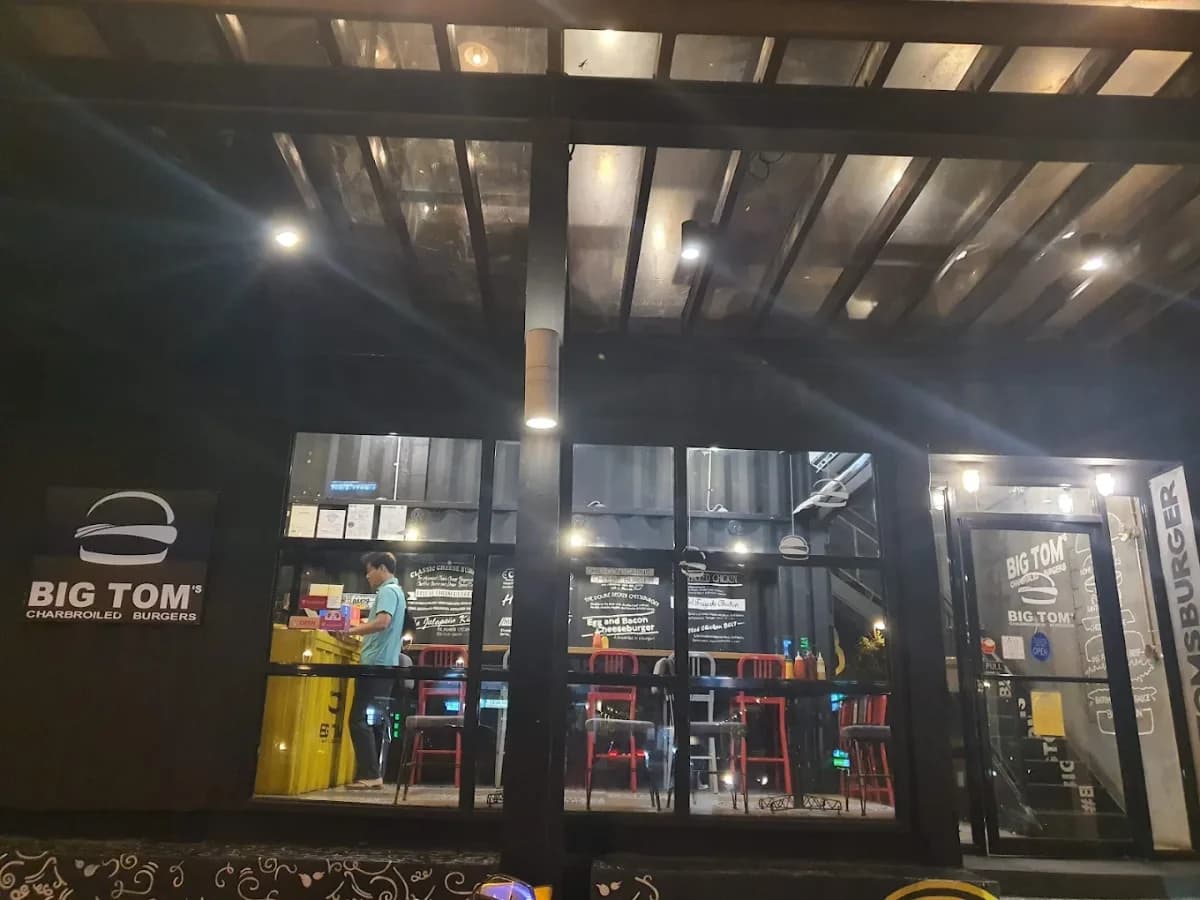 Big Tom's Charbroiled Burger 3