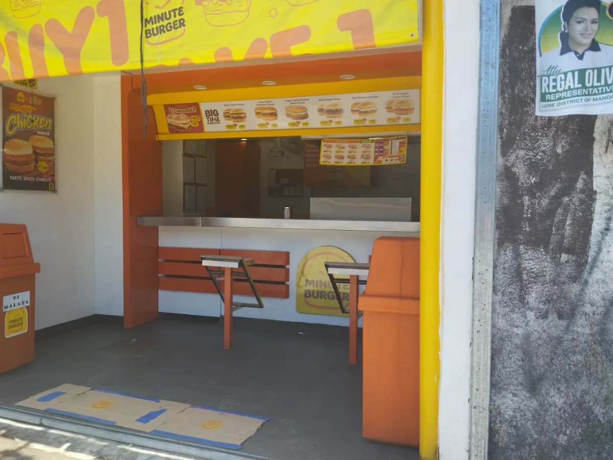 Minute Burger (Tribunal Centrale Residences) 3