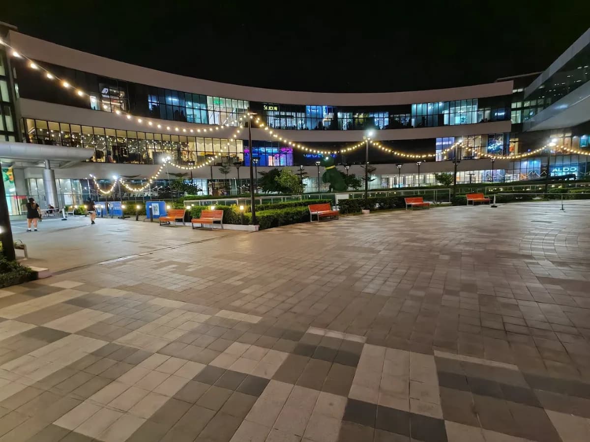 SM Seaside City Cebu 4