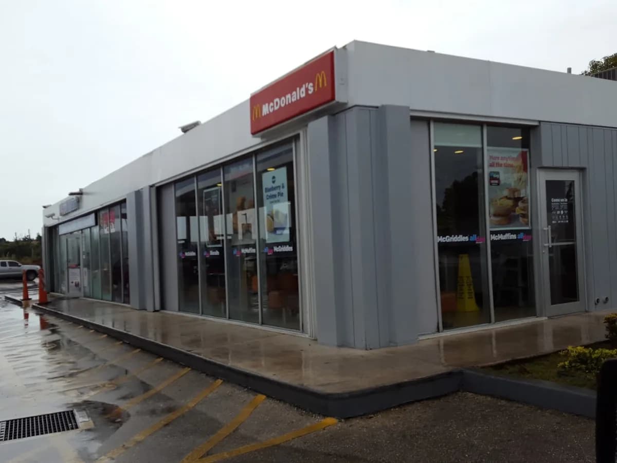 Mc Donald's - Barrigada 2