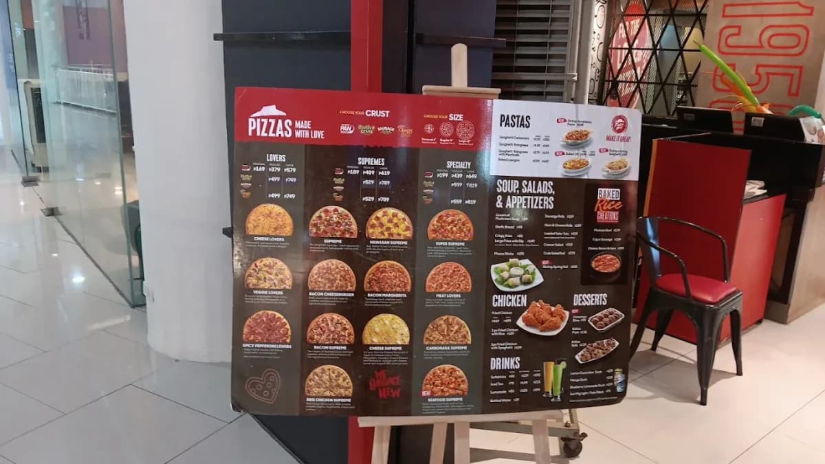 Pizza Hut Ayala Center Cebu 4