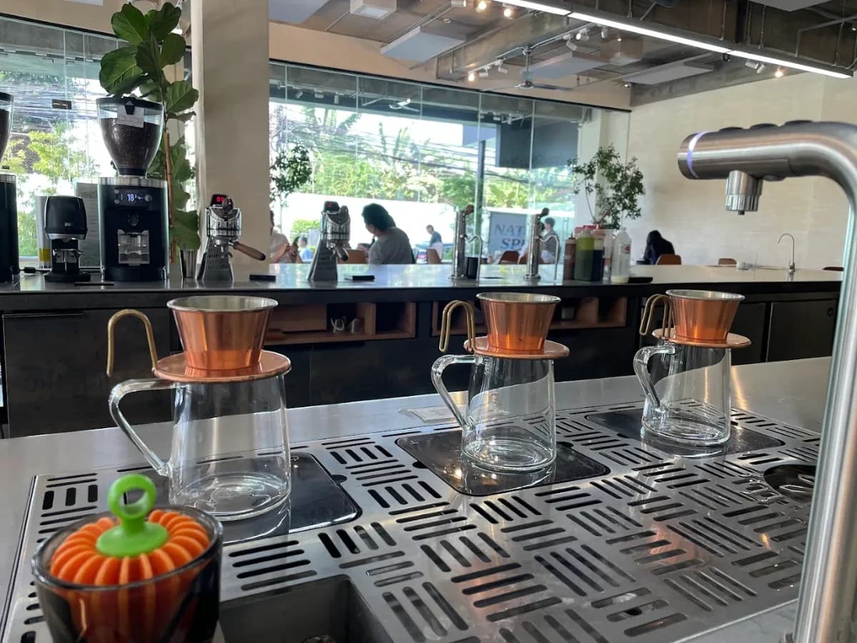 Tightrope Coffee - M. L. Quezon Avenue 5