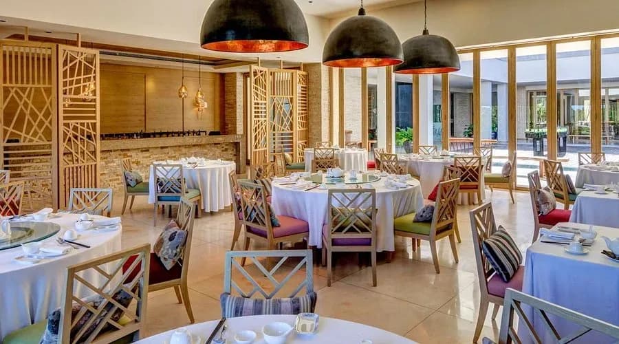 Liu Li Palace Seafood Restaurant 5