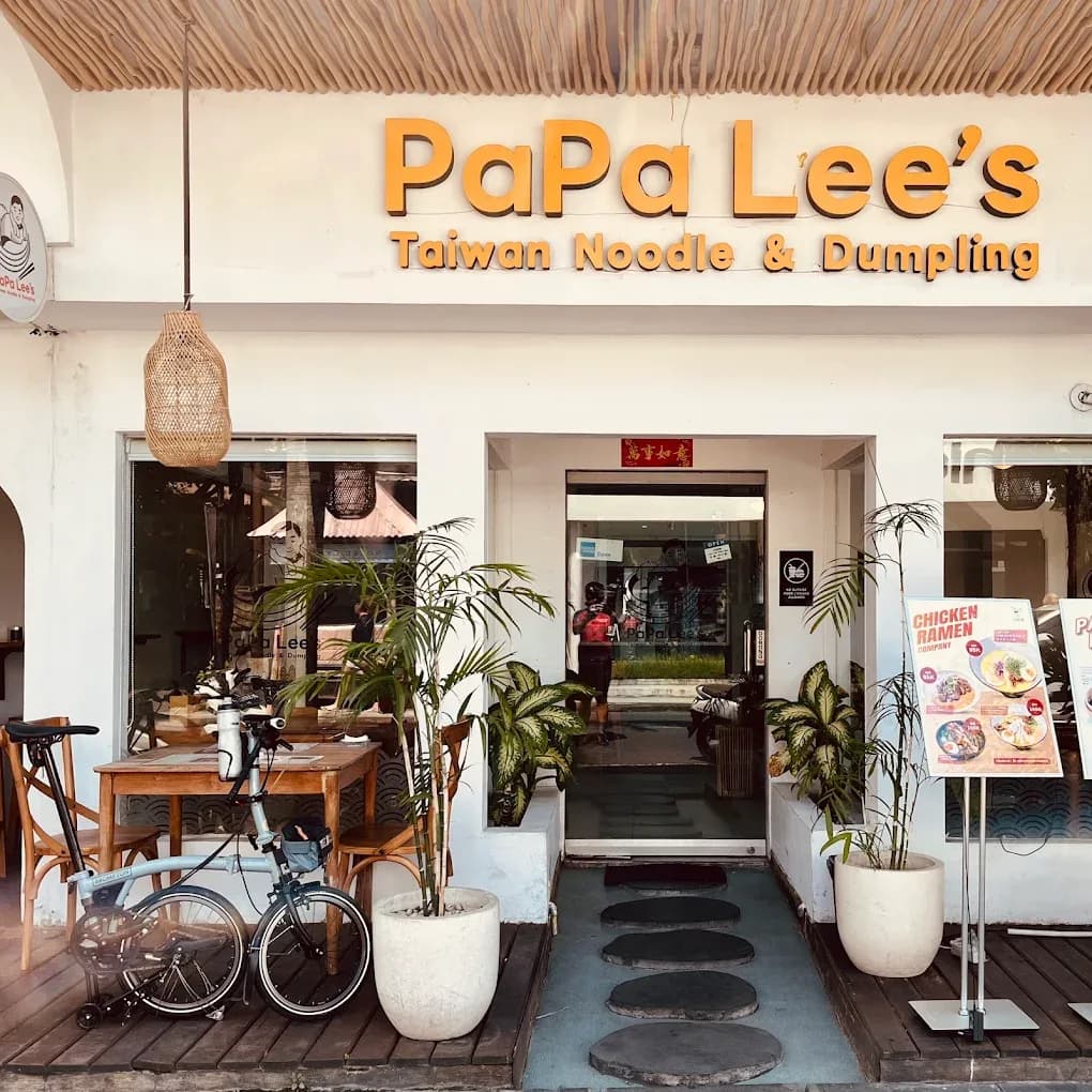 Papa Lee's Taiwan Noodle & Dumplings - Seminyak 2