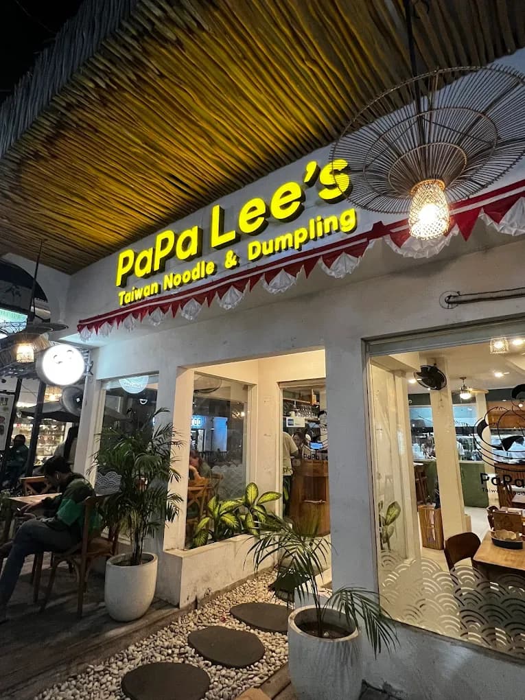Papa Lee's Taiwan Noodle & Dumplings - Seminyak 4