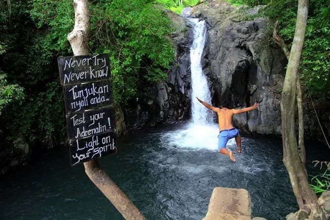Aling-Aling Waterfall 4
