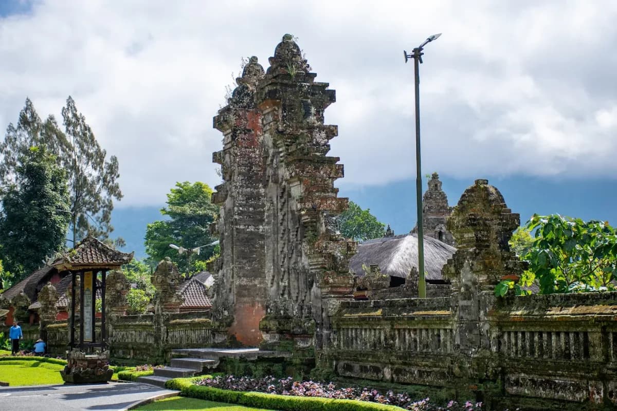Ulun Danu Beratan Temple 3