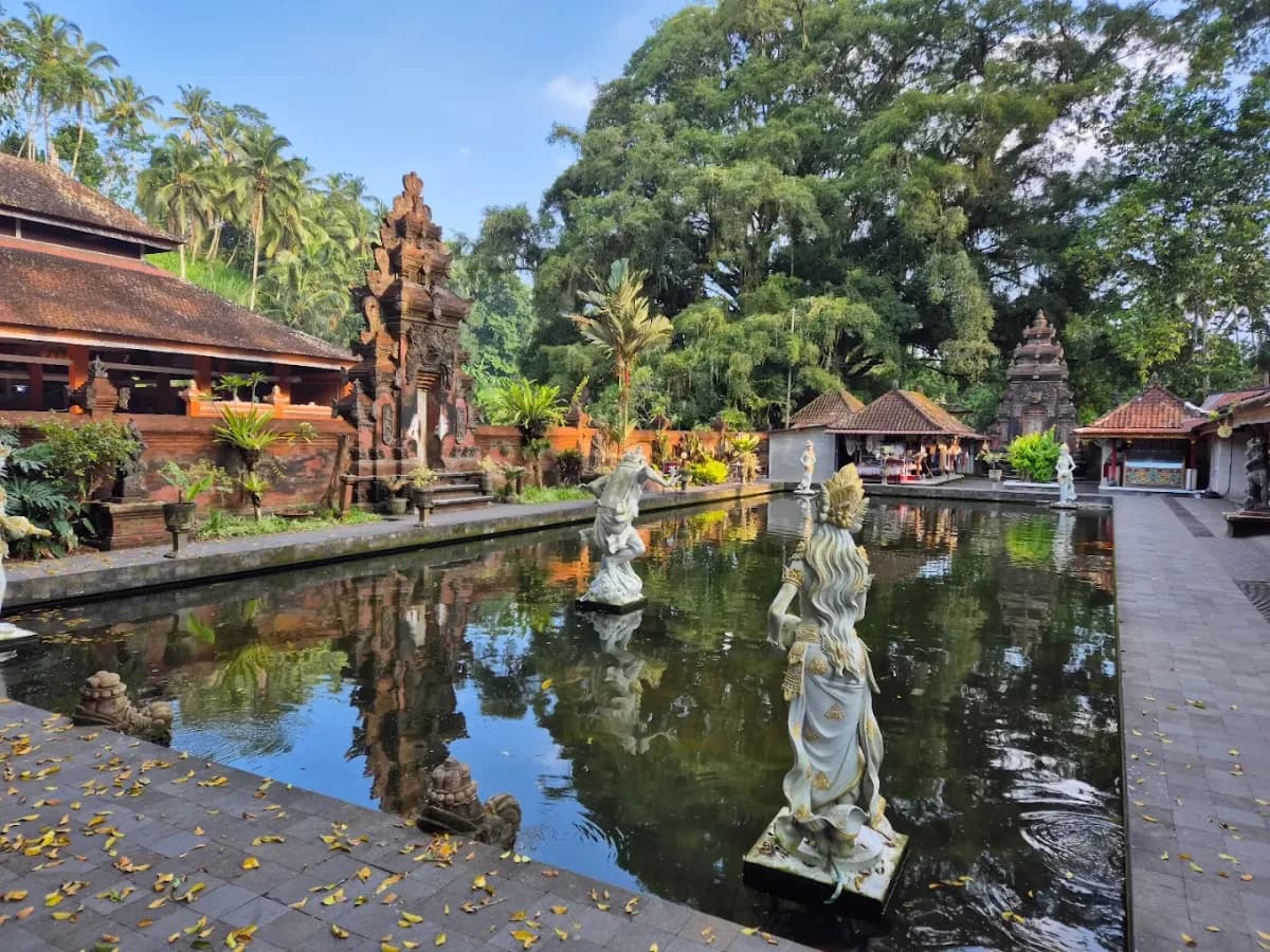 Tirta Empul Temple 2