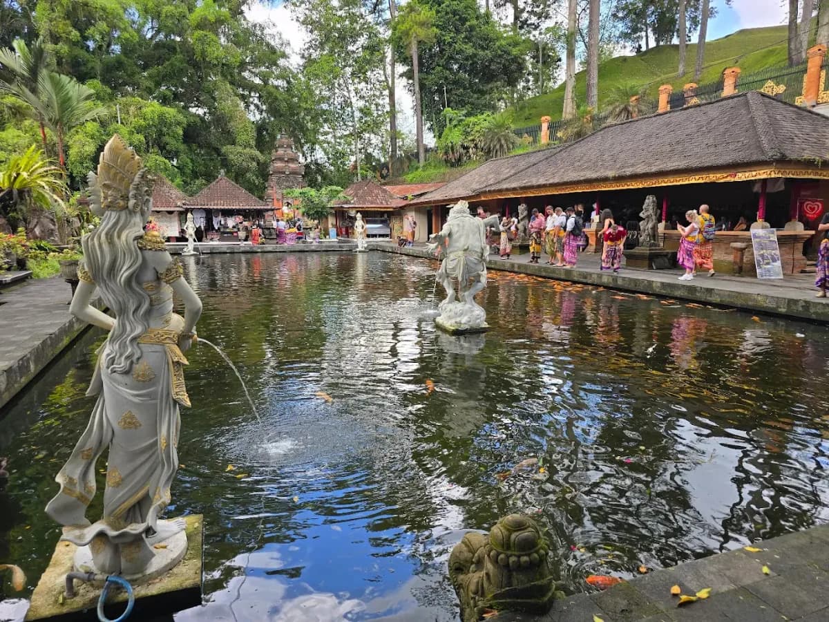 Tirta Empul Temple 4