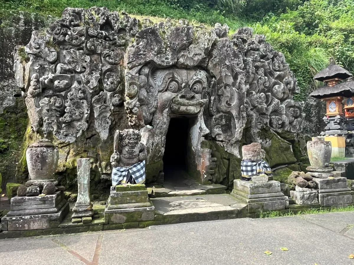 Goa Gajah 4