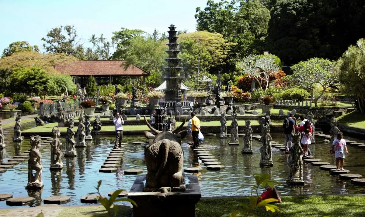 Tirta Gangga Water Palace 4