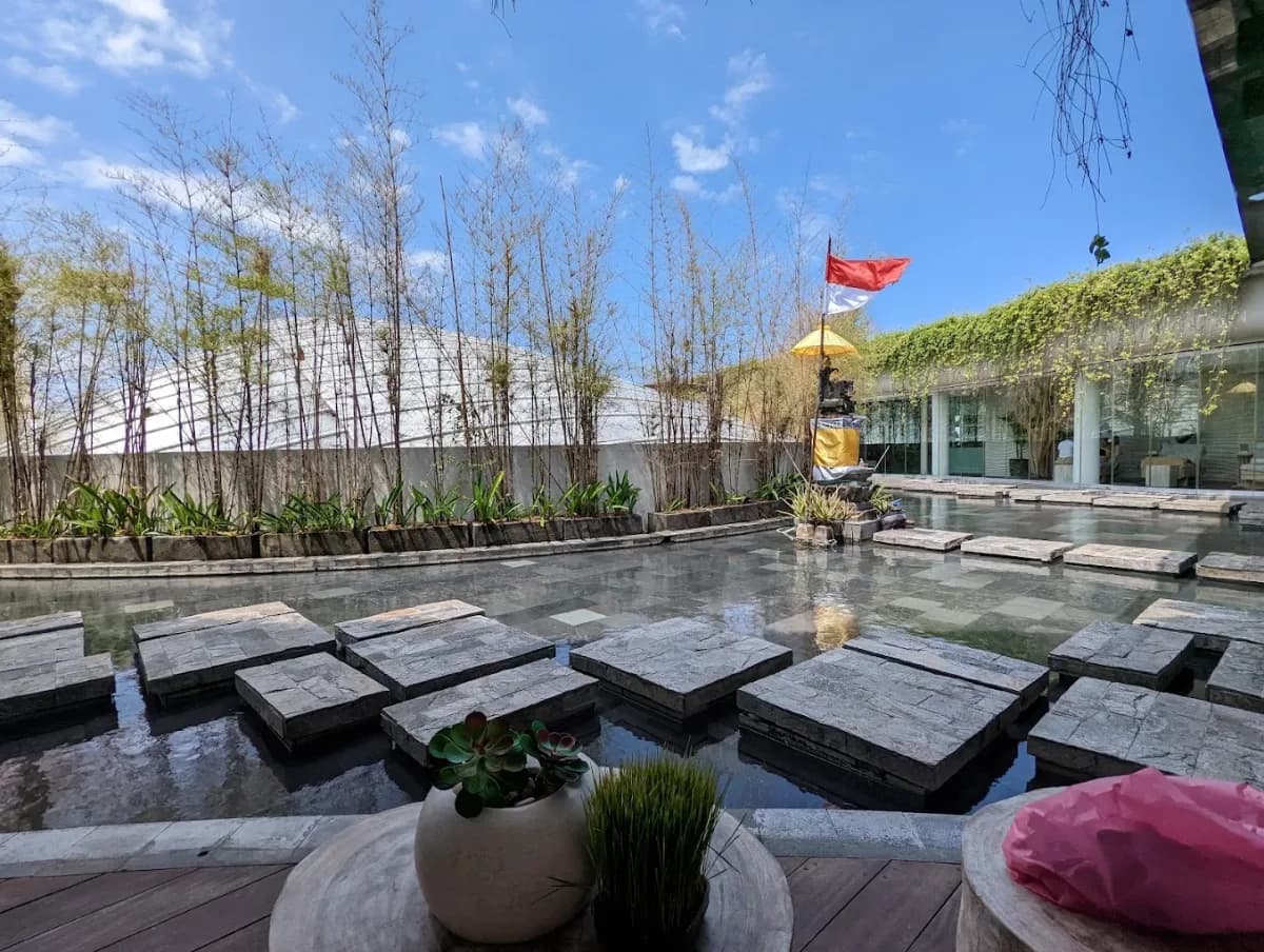 Spring Spa Seminyak 5