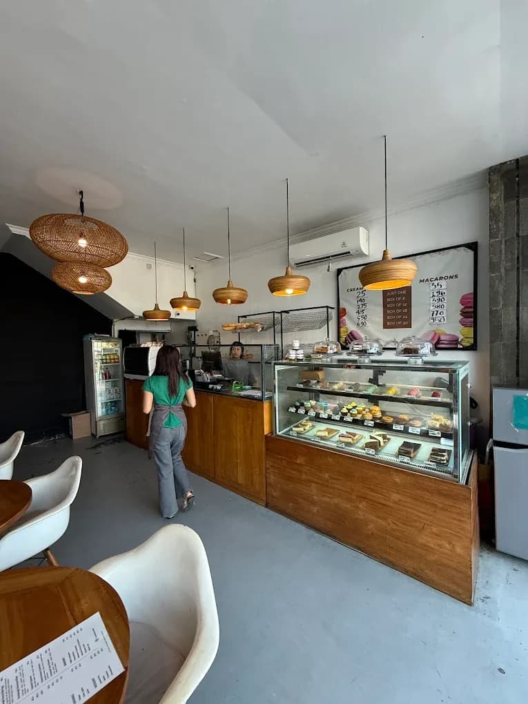 Poule de Luxe (Italian fusion) - Seminyak 2