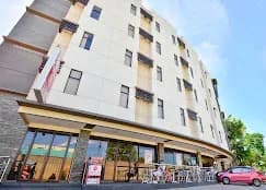 RedDoorz @ Express Inn Lapu Lapu 2