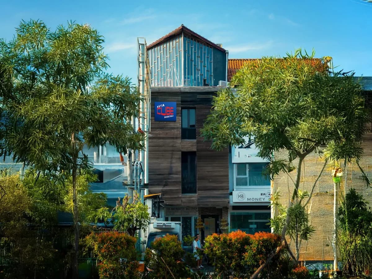 Kuta Cube Hostel - Hotels - Kuta